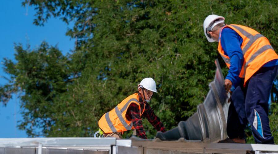 Professional new roof installation services in Lyons, MI
